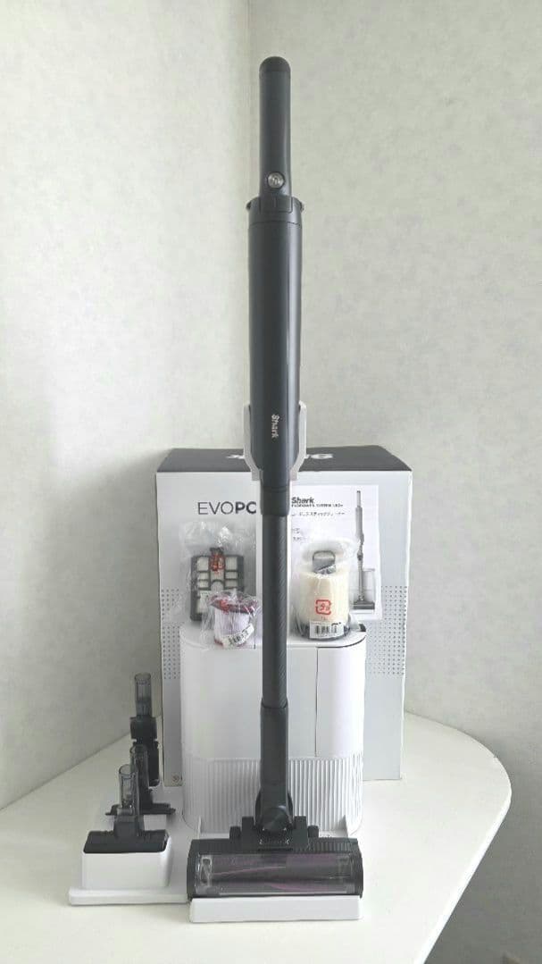 シャーク　掃除機 コードレススティッククリーナー NEO+ LC301J 美品