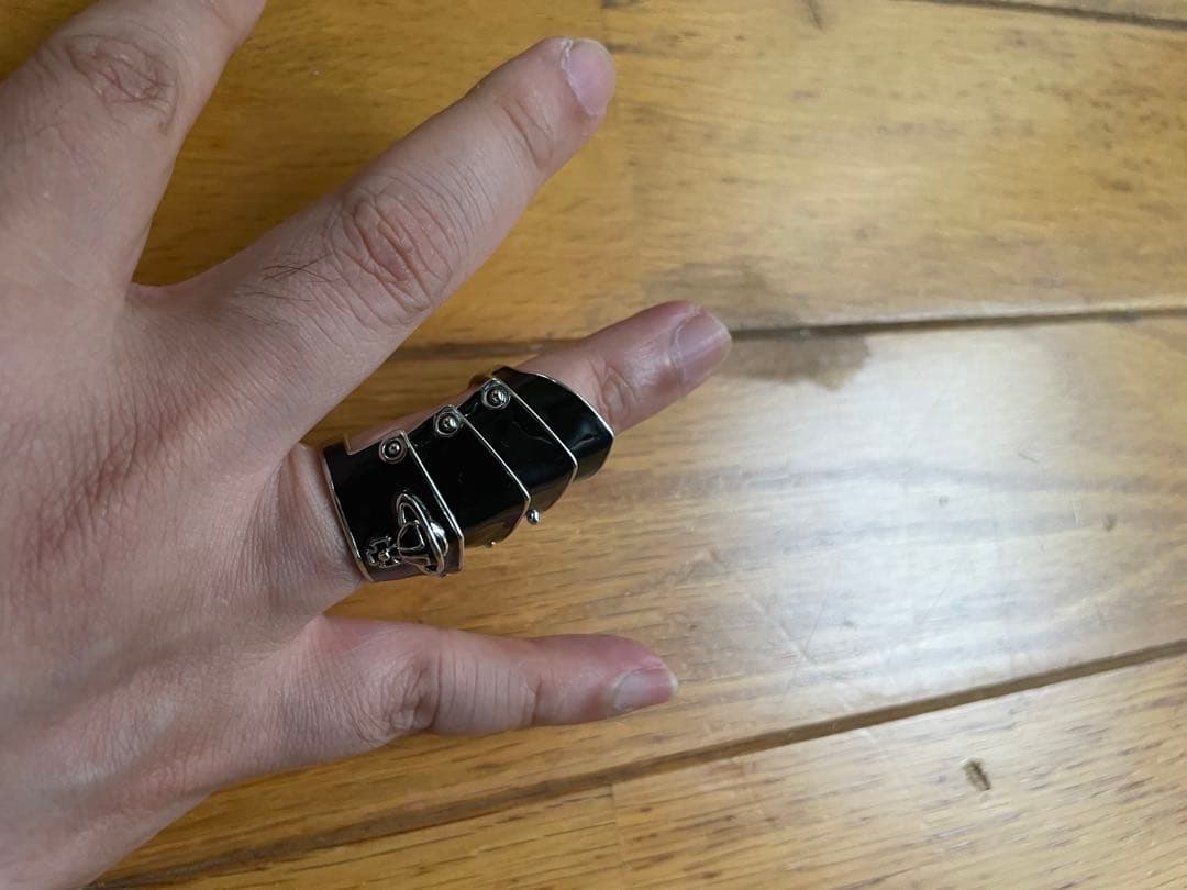 ヴィヴィアンウエストウッド　リング3点