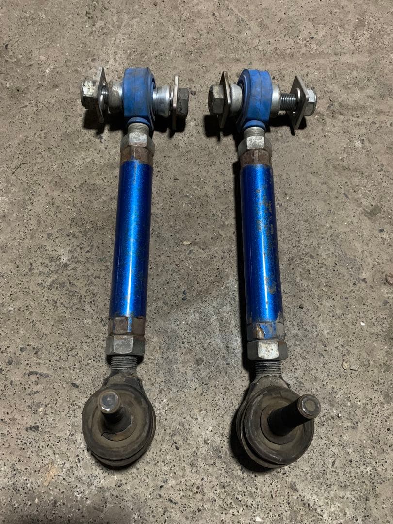 まる　クスコ　ラテラルリンク　フロントリアセット