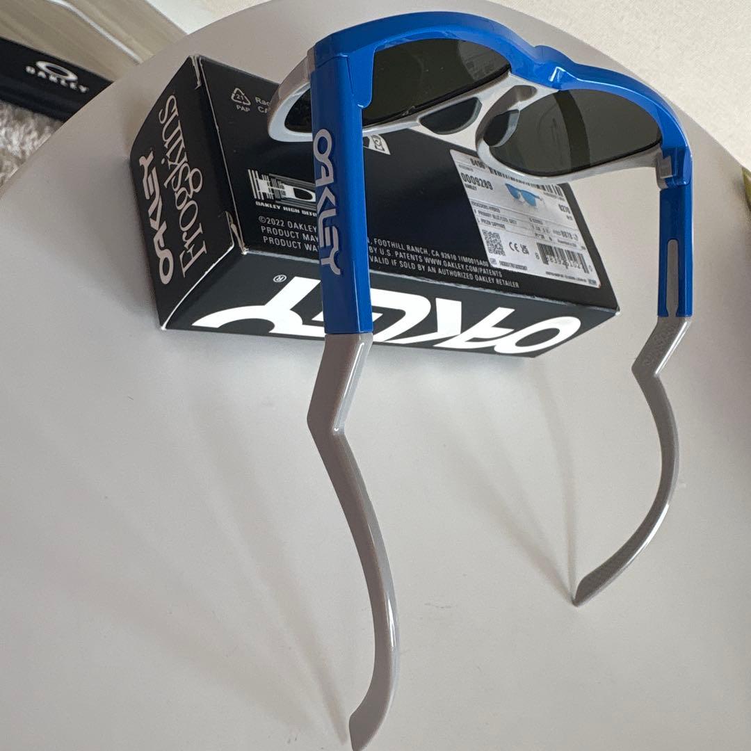 の*け様 値下げ！Oakley Frogskins Hybrid サングラスサ