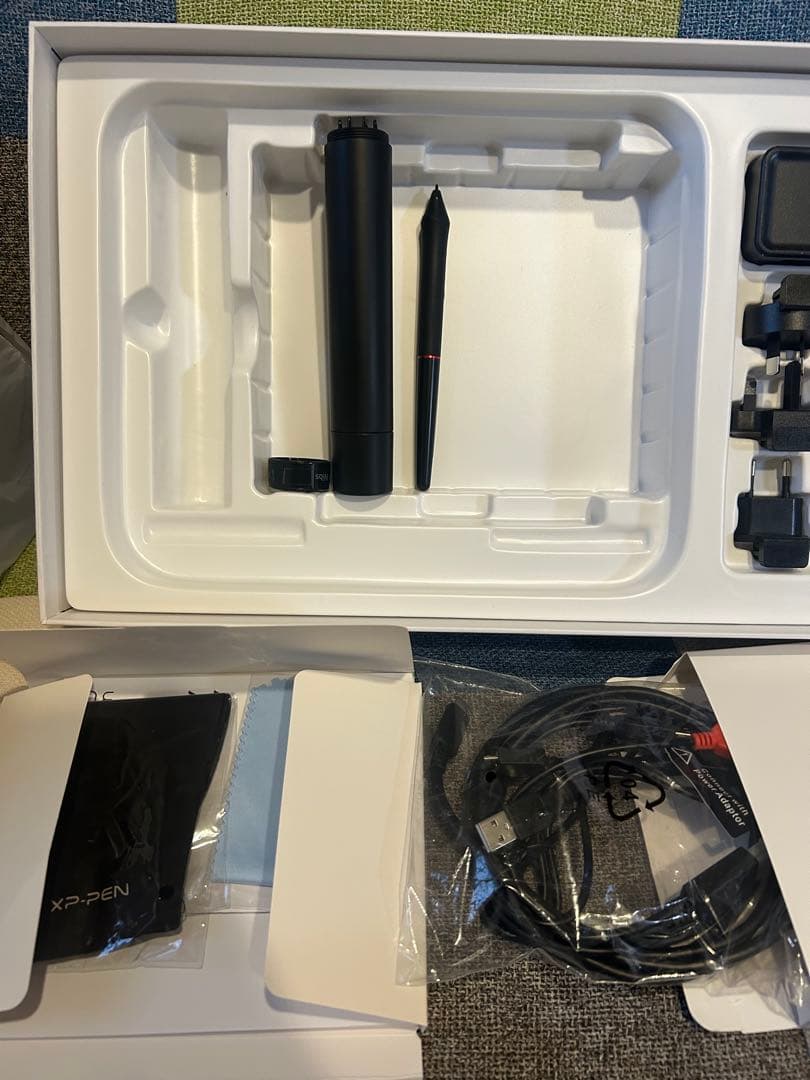 XP-PEN Artist 13.3 Pro 本体