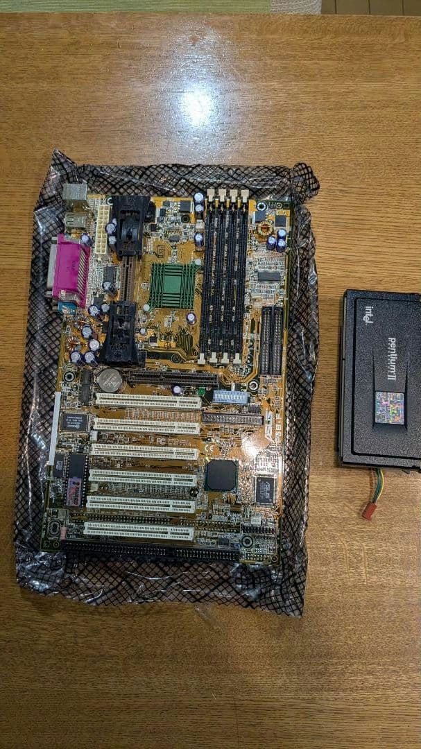 ASUS　P3B-F ＆ Intel Pentium II 450MHz