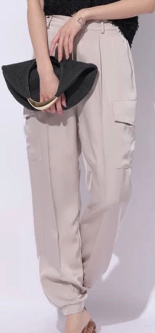 アプワイザーリッシェ　リラクシーサテンワークパンツ