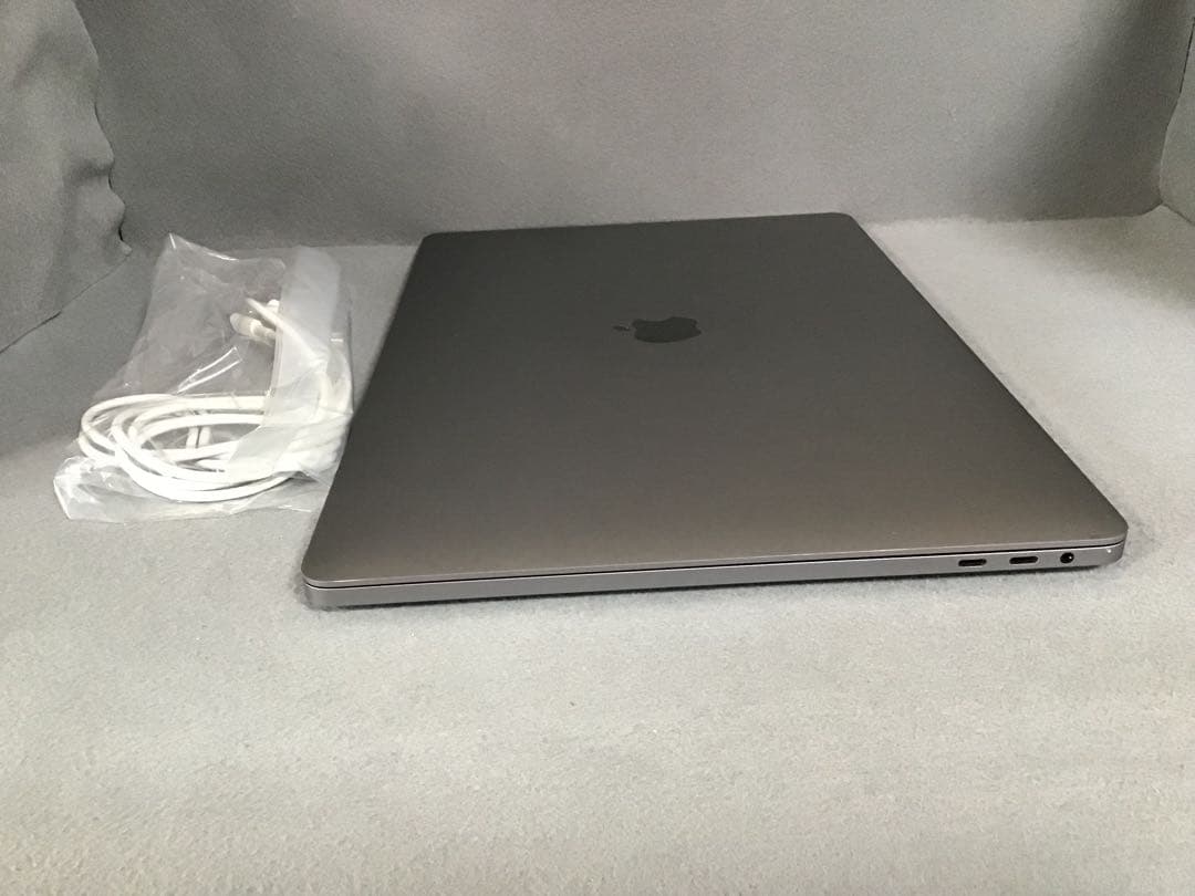 MacBook Pro 16インチ 1TB 64GB 8コア i9
