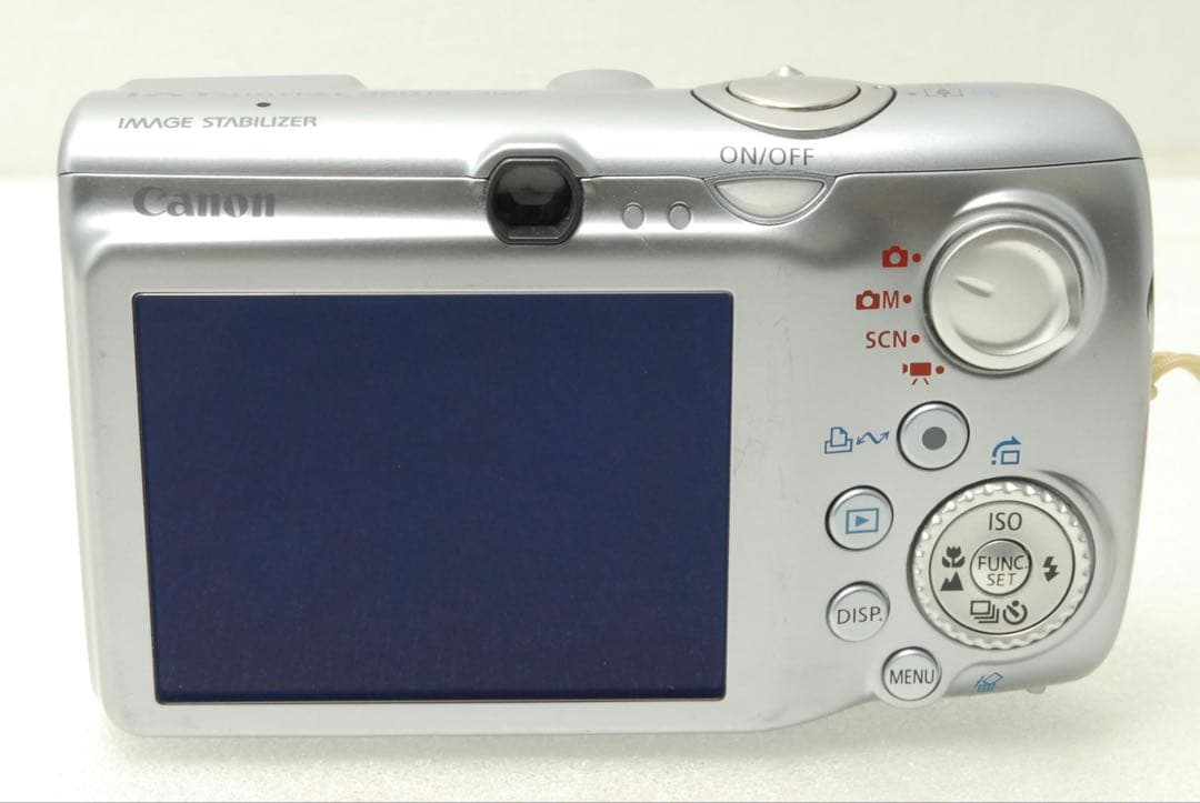 楽一番公式アカウント03様_Canon IXY 820 IS❤️シルバー