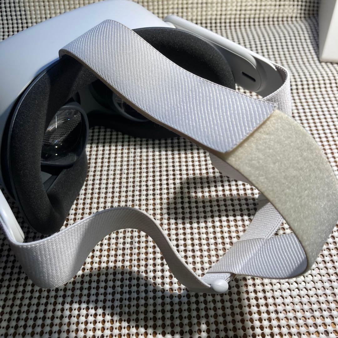 【萌】Quest 2 VRヘッドセット 64GBモデル【取置】