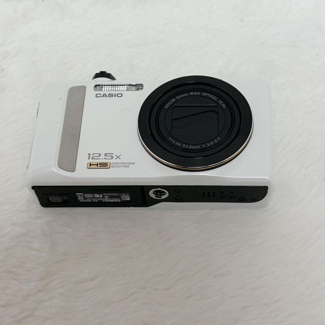 【希少】CASIO EXILIM EX-ZR200 ホワイト