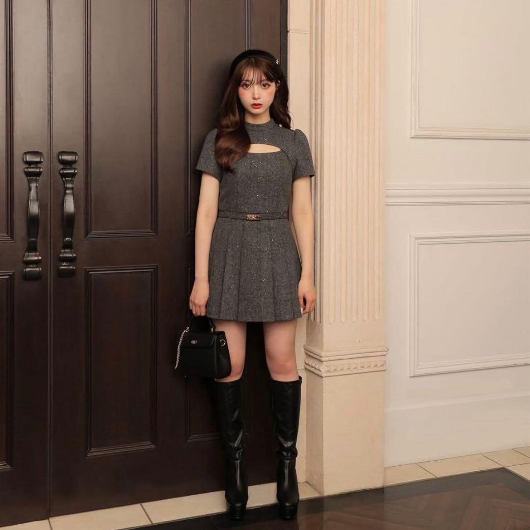 エムミーエメ M me eme クラシカルヘリンボーンミニワンピース