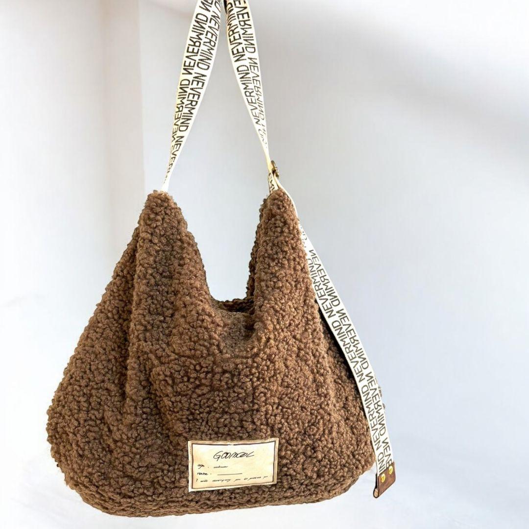 ゆるっと抜け感バッグ／ブラウンボア