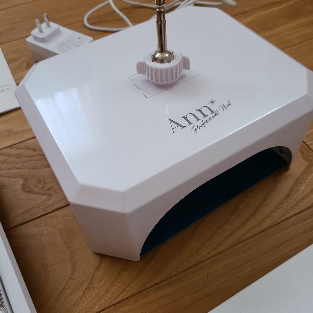 Ann* ネイルライト コードレスフット　デミルナ