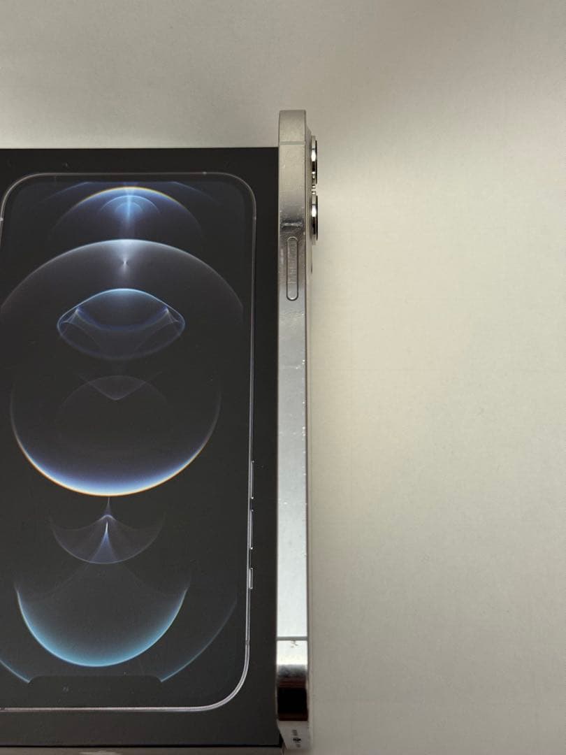 iPhone12Pro Max SIMフリー