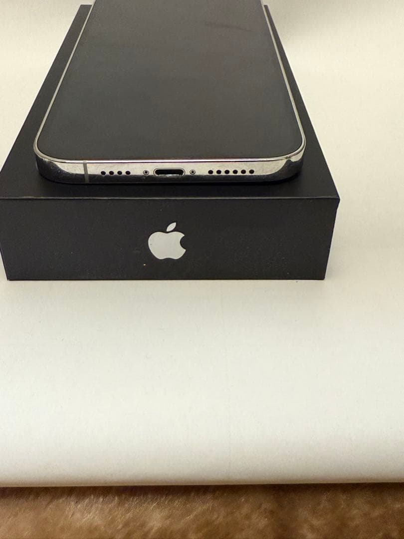 iPhone12Pro Max SIMフリー