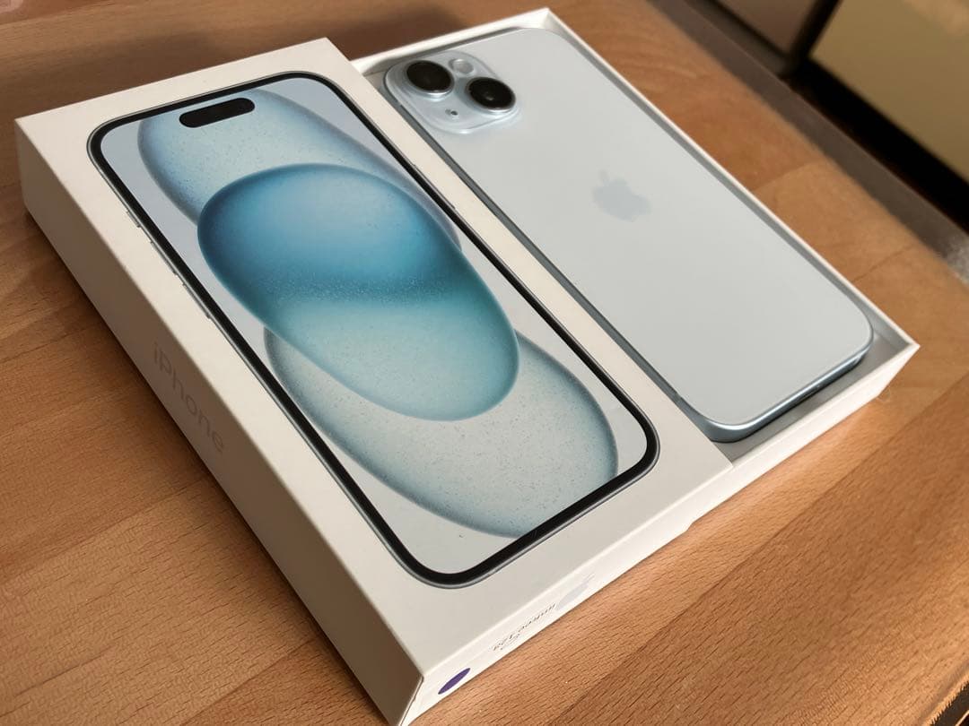 画面割れ iPhone15 本体 青 128GB iPhone 15 Apple