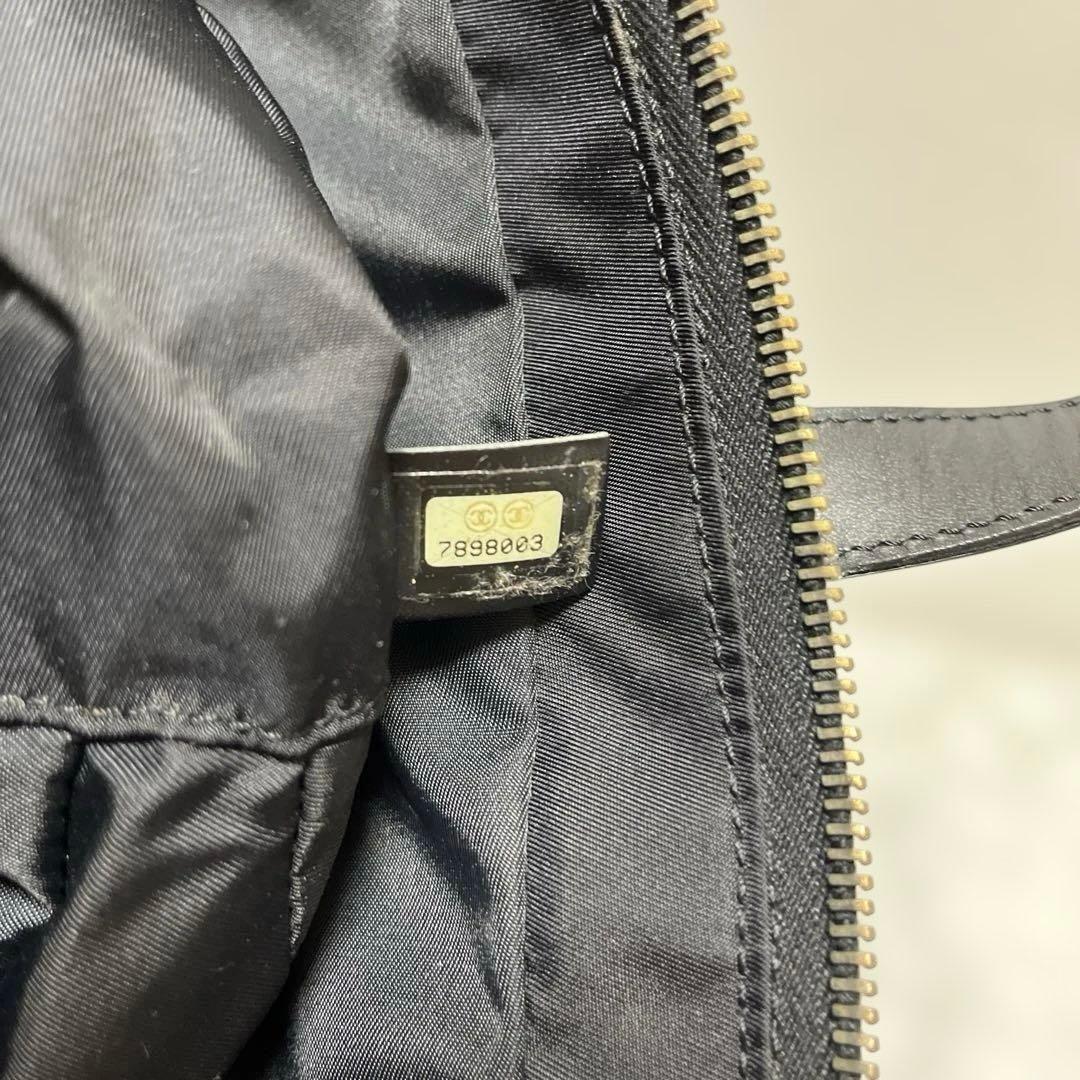 CHANEL ニュートラベルライン ビジネスバッグ