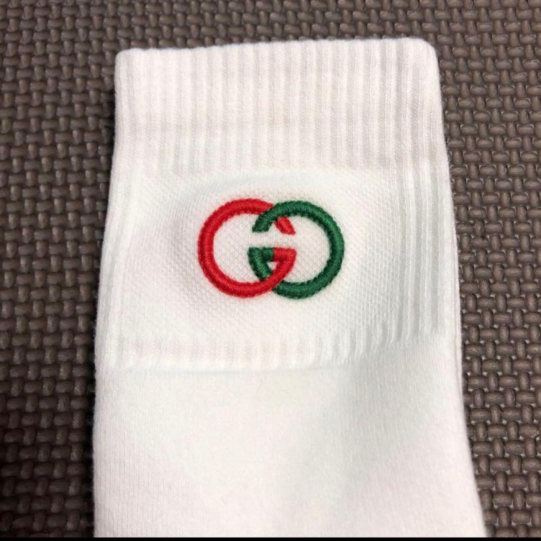 未使用　グッチ　靴下　白　GG柄　22-24センチ　1足