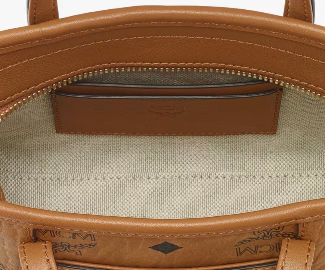 yuriMCMブラウンロゴプリントハンドバッグToni ショッパーバッグ2