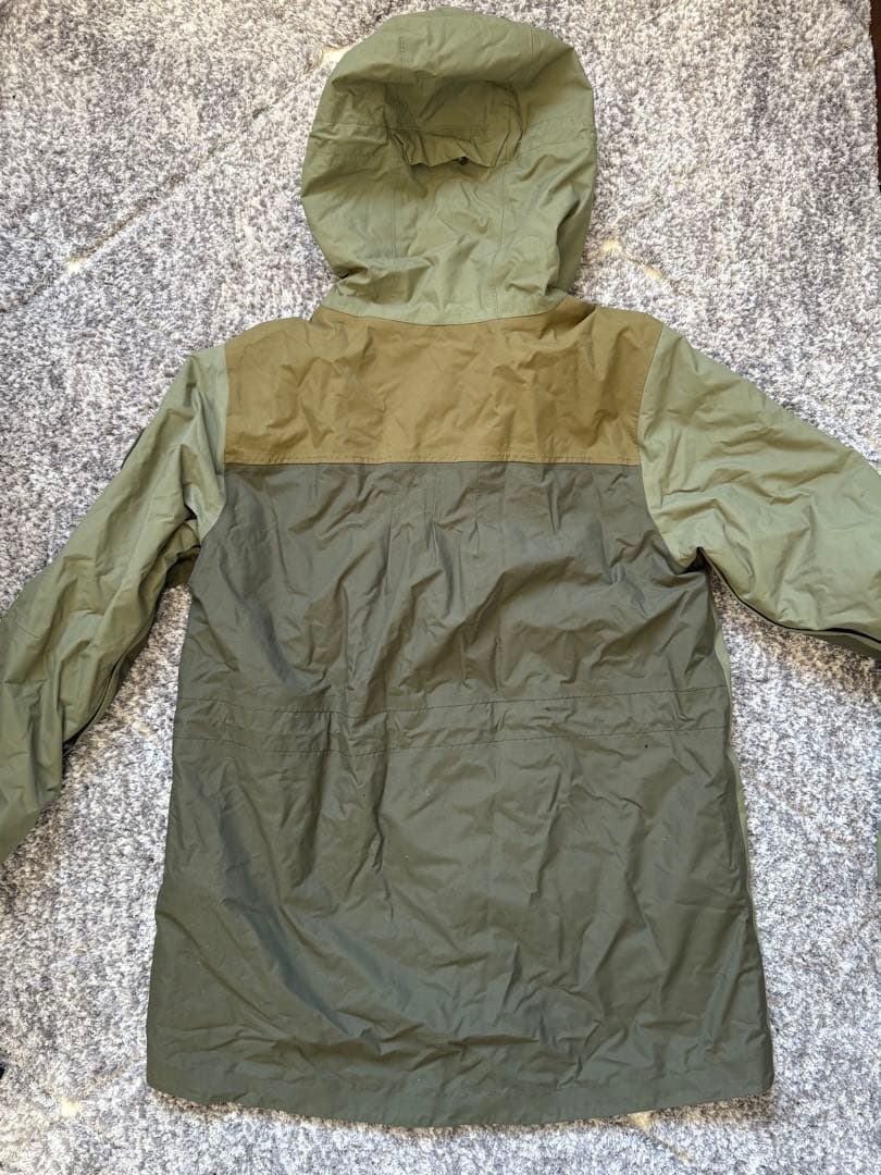 カ*♡様 Burton ウィメンズ スノーボードジャケット 防水フード付き カー