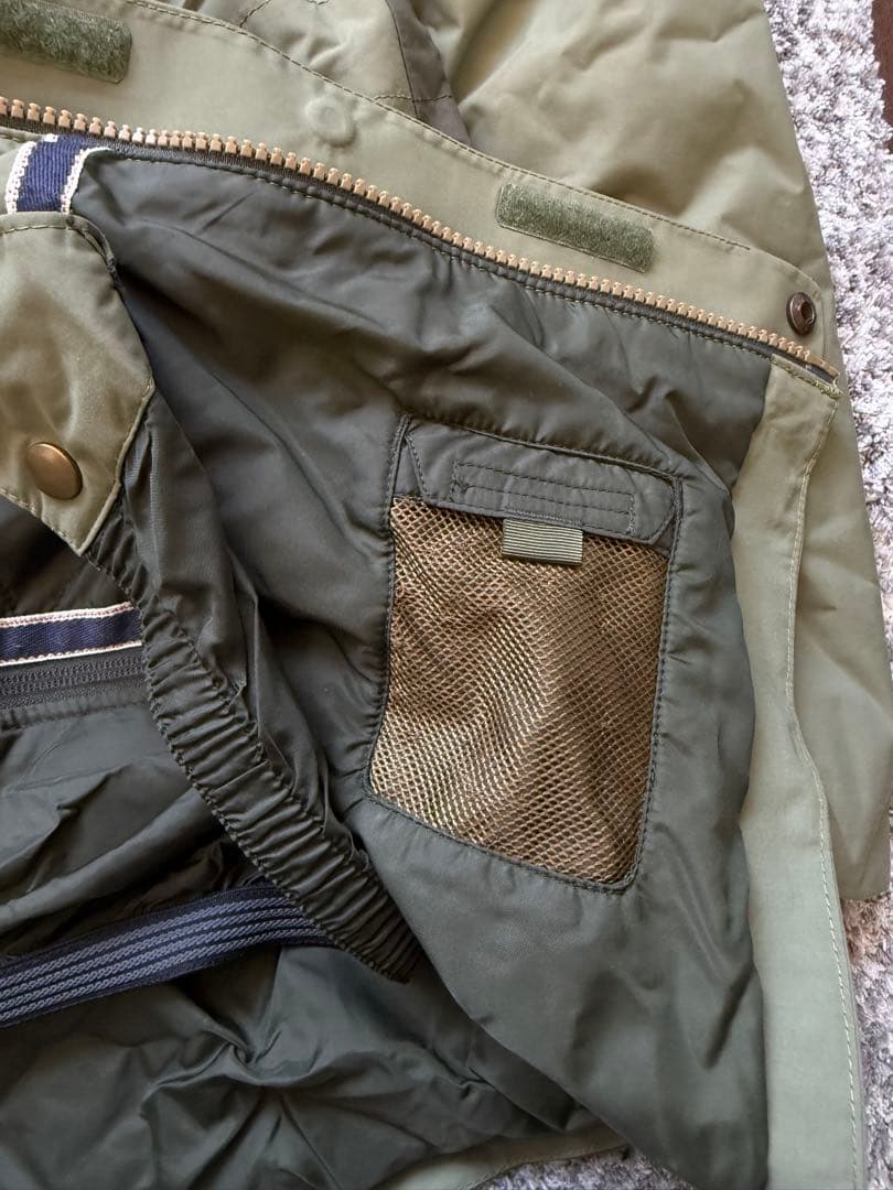 カ*♡様 Burton ウィメンズ スノーボードジャケット 防水フード付き カー