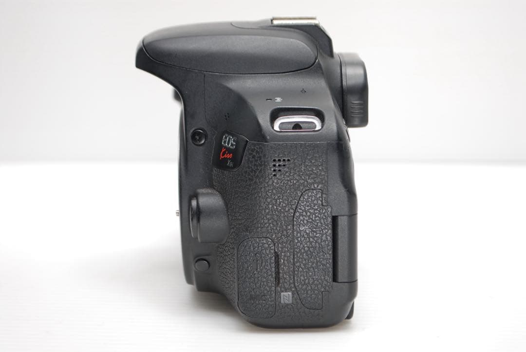 ▪️Canon kiss X9i▪️極美品 高速&正確なAF 軽量で持ち運びOK