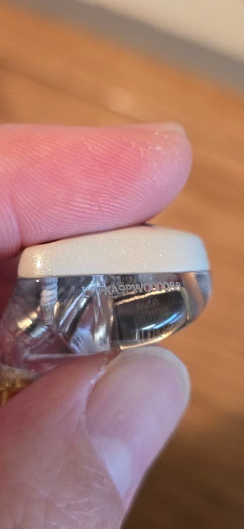 Fender FXA9 white ハイエンド有線イヤホン