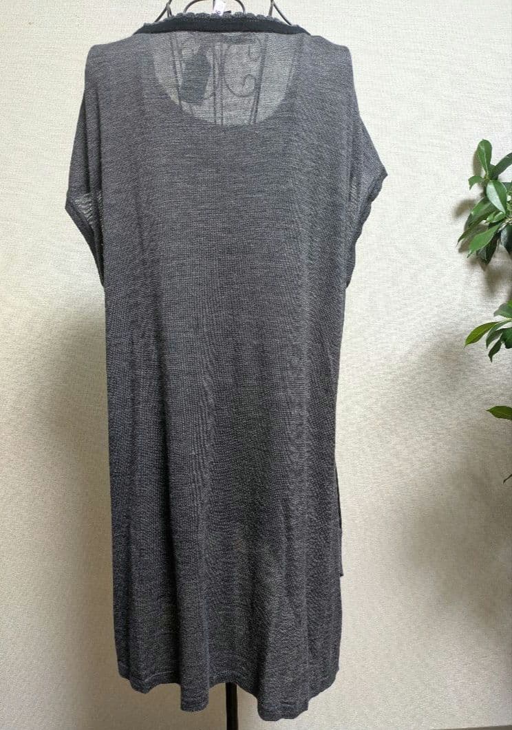 専用です。 アルベロベロ♥️ポップコーンポンポンモチーフ可愛いチュニック