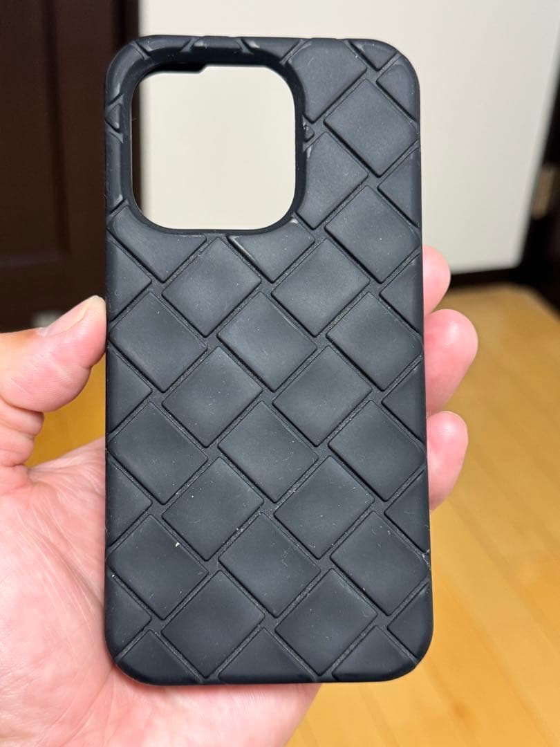 Bottega Veneta ブラック iPhone15PRO ケース