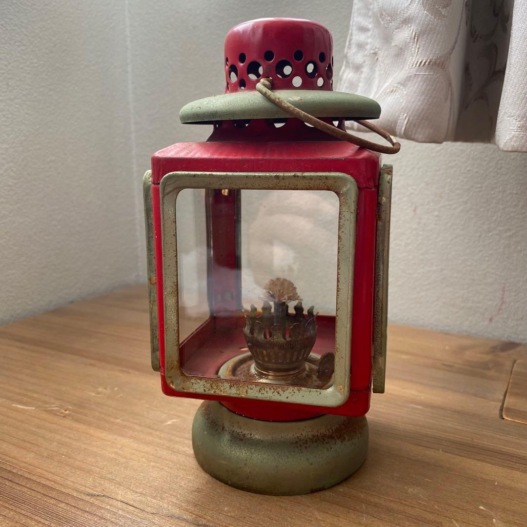 レア　オイルランプ　ランタン　カンテラ　ハリケーン　赤　ビンテージ　四角