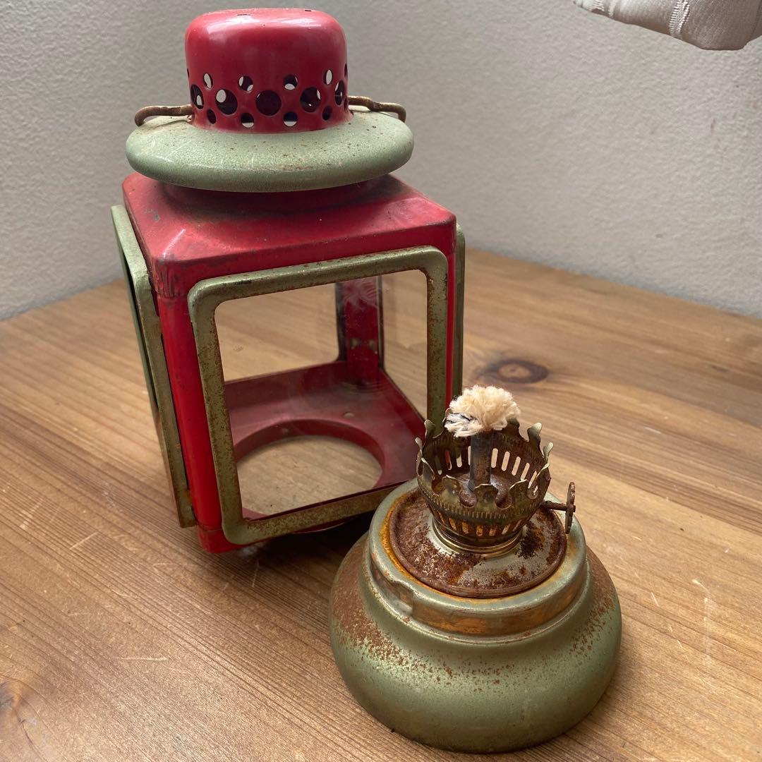 レア　オイルランプ　ランタン　カンテラ　ハリケーン　赤　ビンテージ　四角