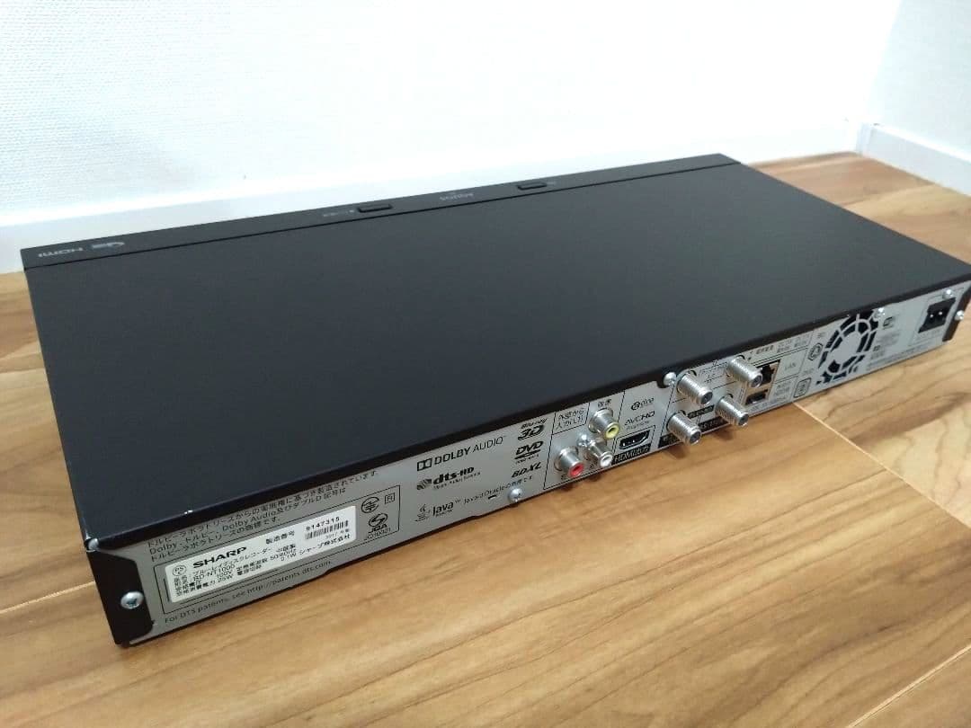 SHARP BDレコーダー BD-NT1000【1TB ３番組同時録画】