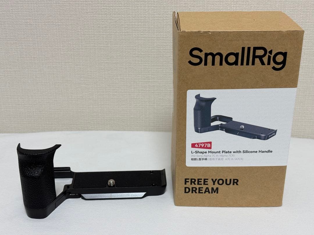 SONY α7CII ミラーレスデジタル一眼「ILCE-7CM2」 グリップ付き