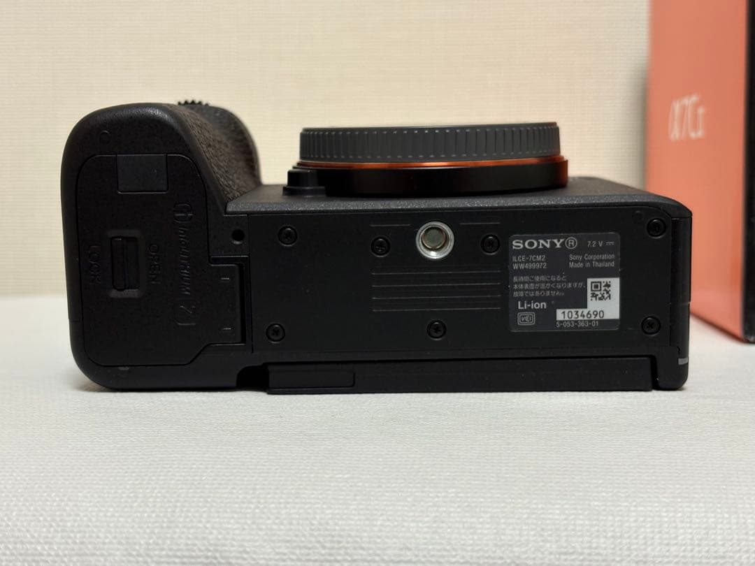 SONY α7CII ミラーレスデジタル一眼「ILCE-7CM2」 グリップ付き