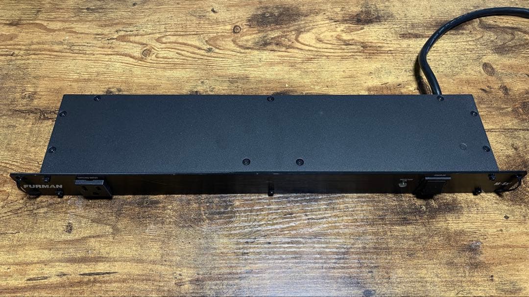 FURMAN ( ファーマン ) M-8X2　パワーディストリビューター