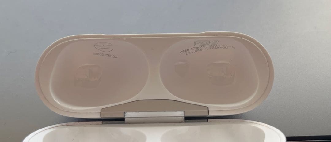 AirPods Pro 第2世代（Pro2）ケース　※箱付き