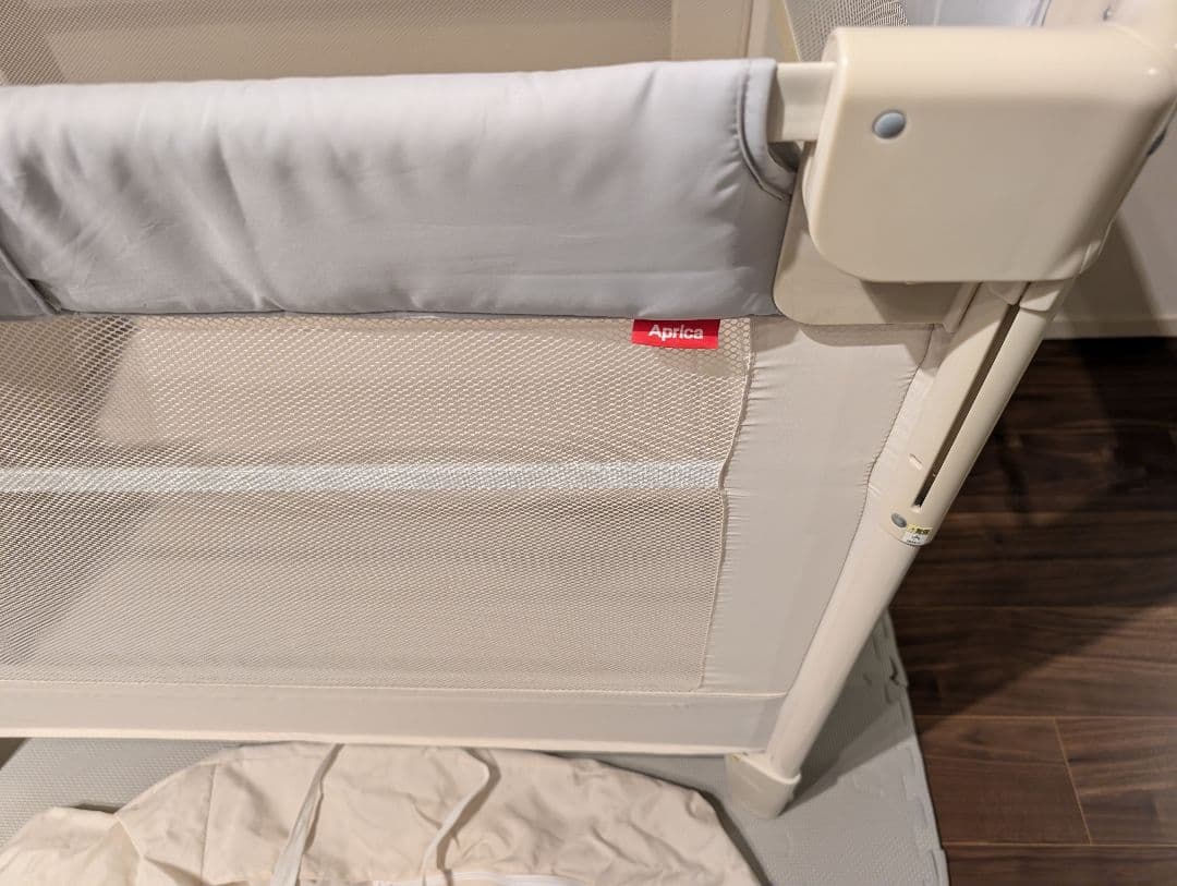 Aprica ココネルエアー　ベビーベッド　折りたたみ