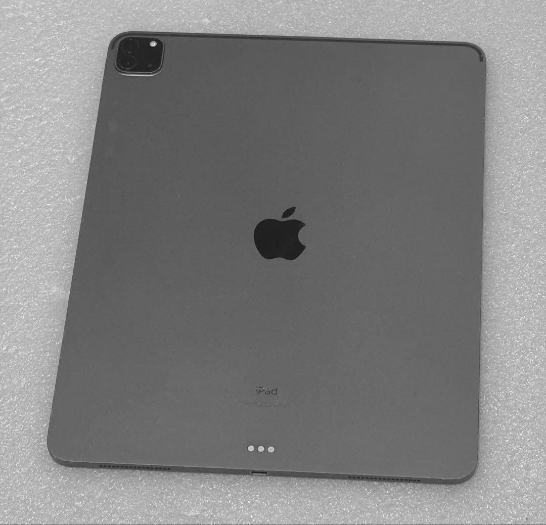 良品　iPad Pro 12.9インチ 第4世代 Wi-Fi 512GB