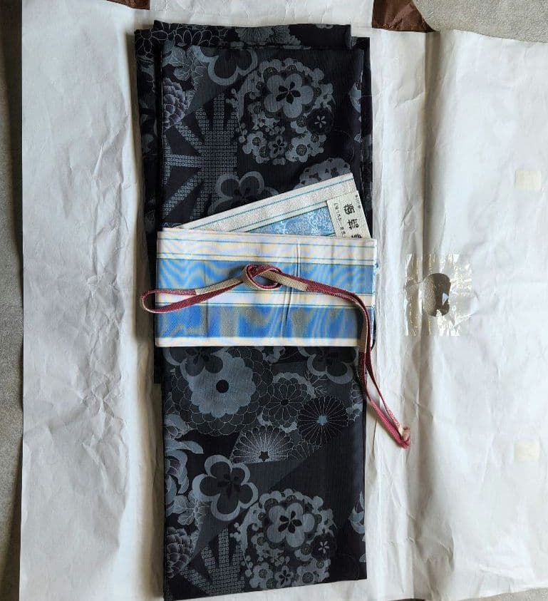 【お値下げ・美品・撫松庵】低身長　セオアルファ小紋・浴衣兼用　切嵌舞花文　洗える