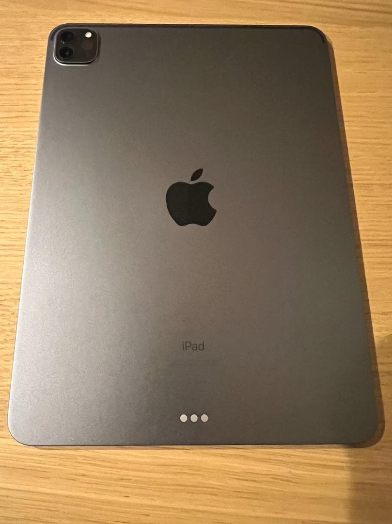 【美品】11インチ iPad Pro 第2世代 & Magic Keyboard