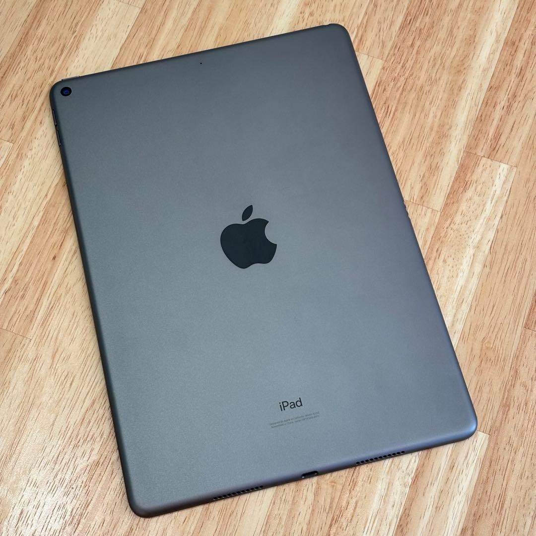 Apple iPad Air 第3世代 64GB Wi-Fiモデル