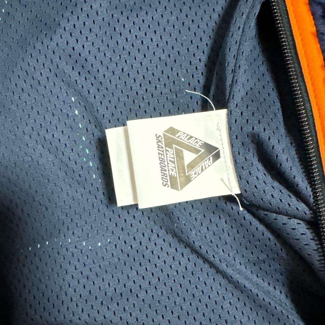 トップス PALACE JESUS GILEFT VEST