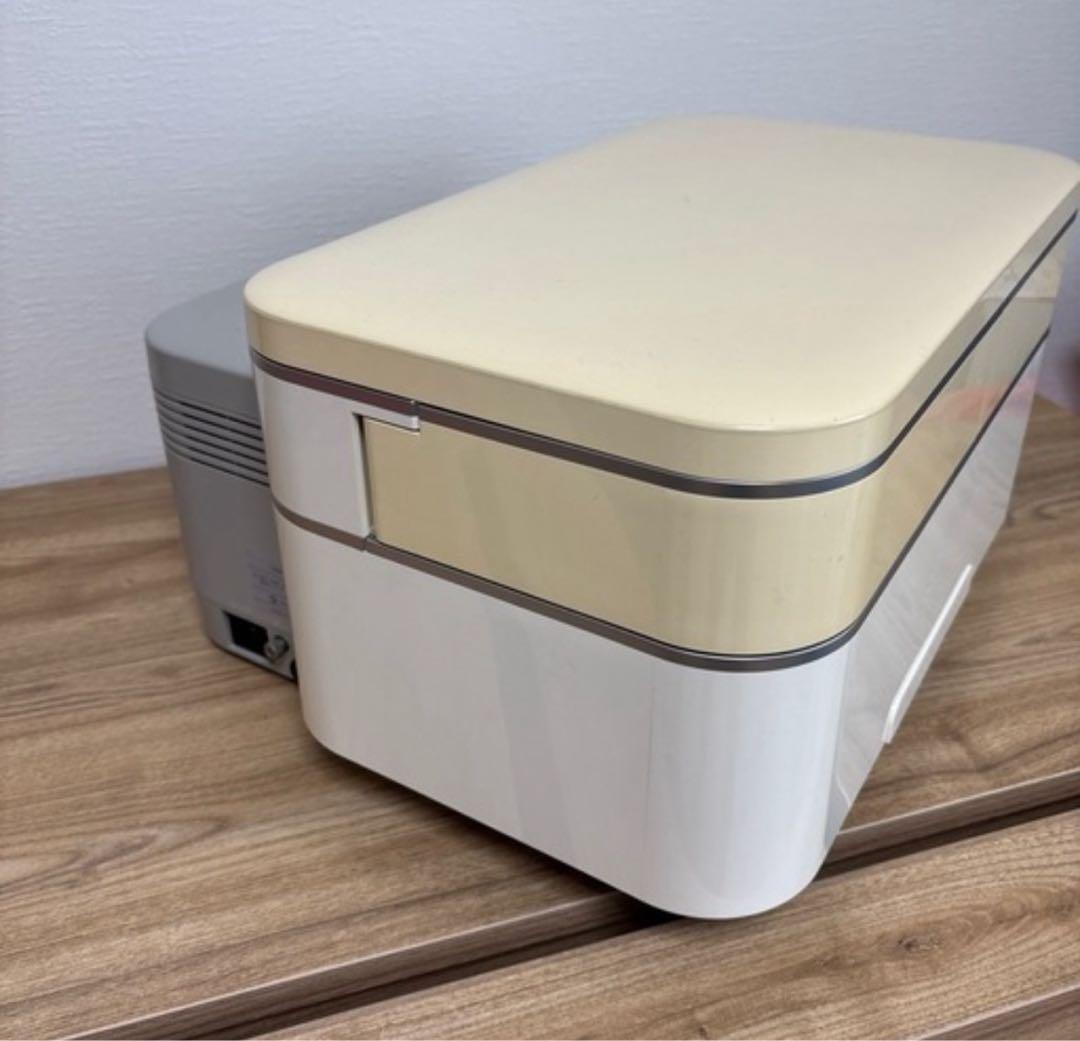 10/28まで！お値下げ可！　サキナビジュー　美顔器　saqinabijou