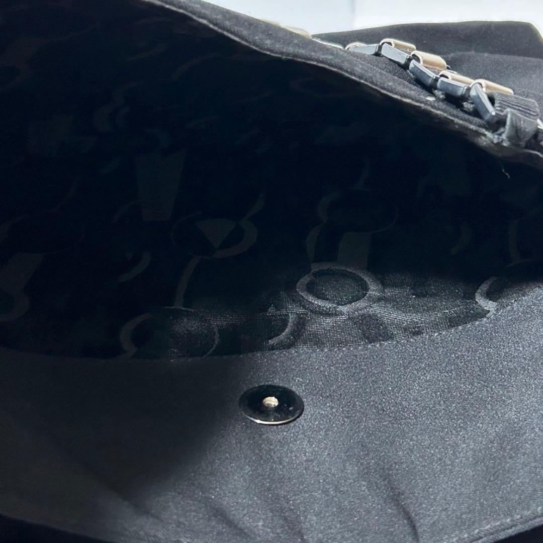 フェラガモ ヴァラチェーン ショルダーバッグ AU-21 8803 ナイロン