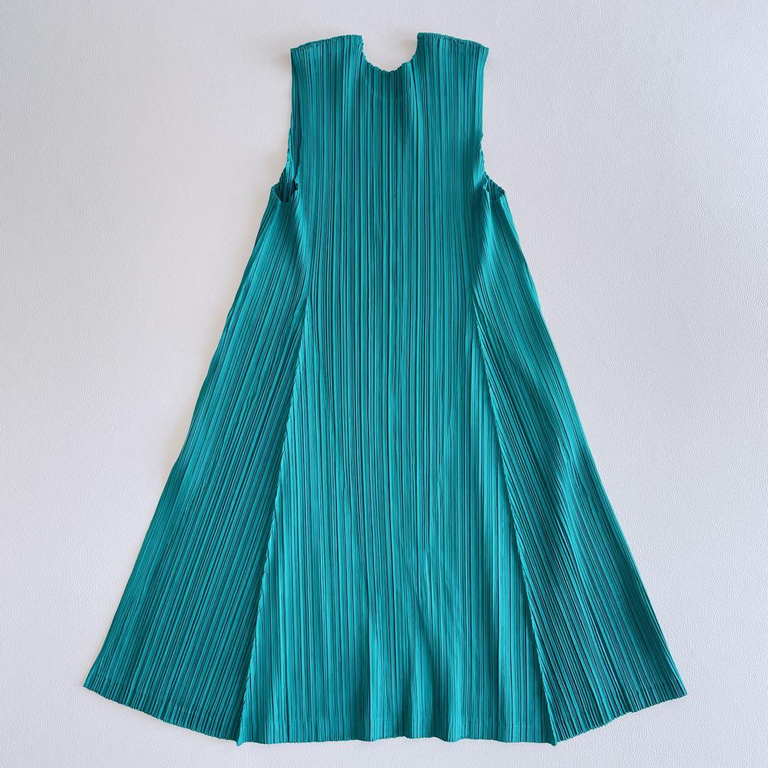 極美品✨近年✨プリーツプリーズ　トップス　チュニック　グリーン　サイズ3 緑