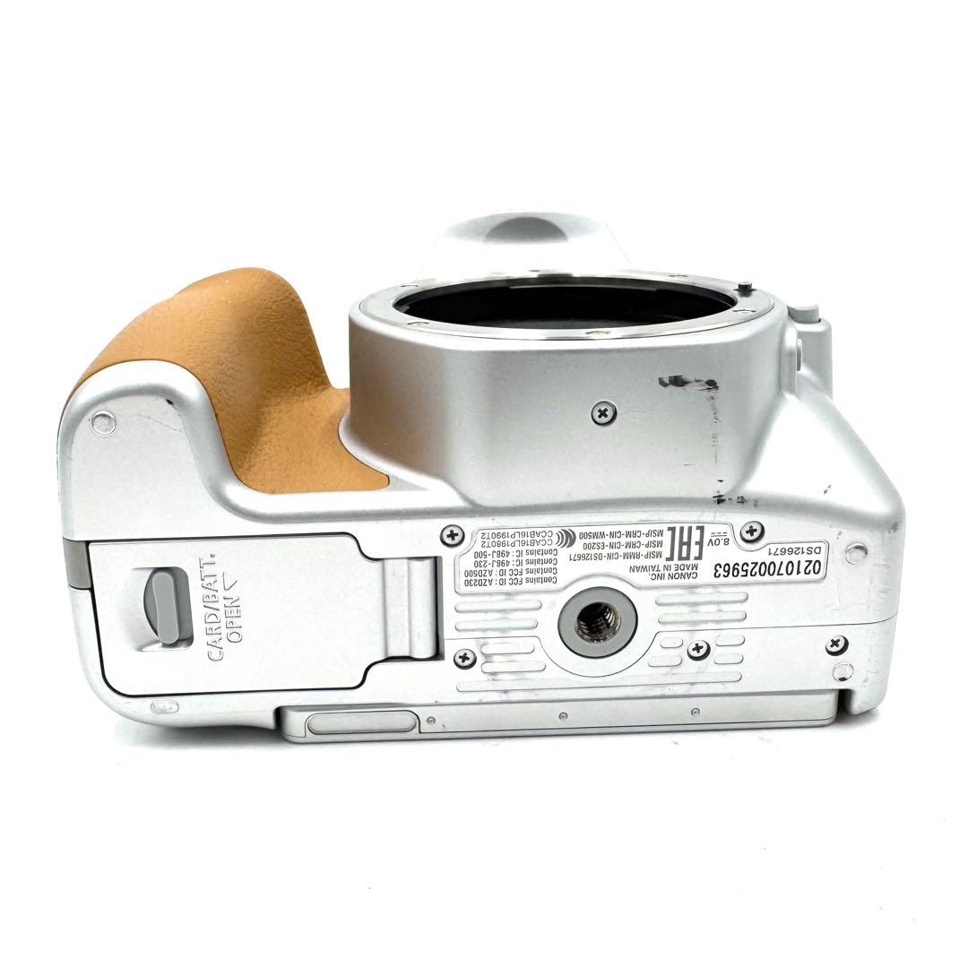 ❁Wi-Fi搭載！❁CANON EOS kiss x9 レンズキット シルバー