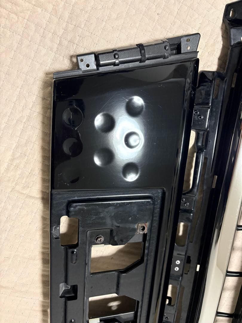 ZWR80G エスクァイア前期 TRDフロントグリル