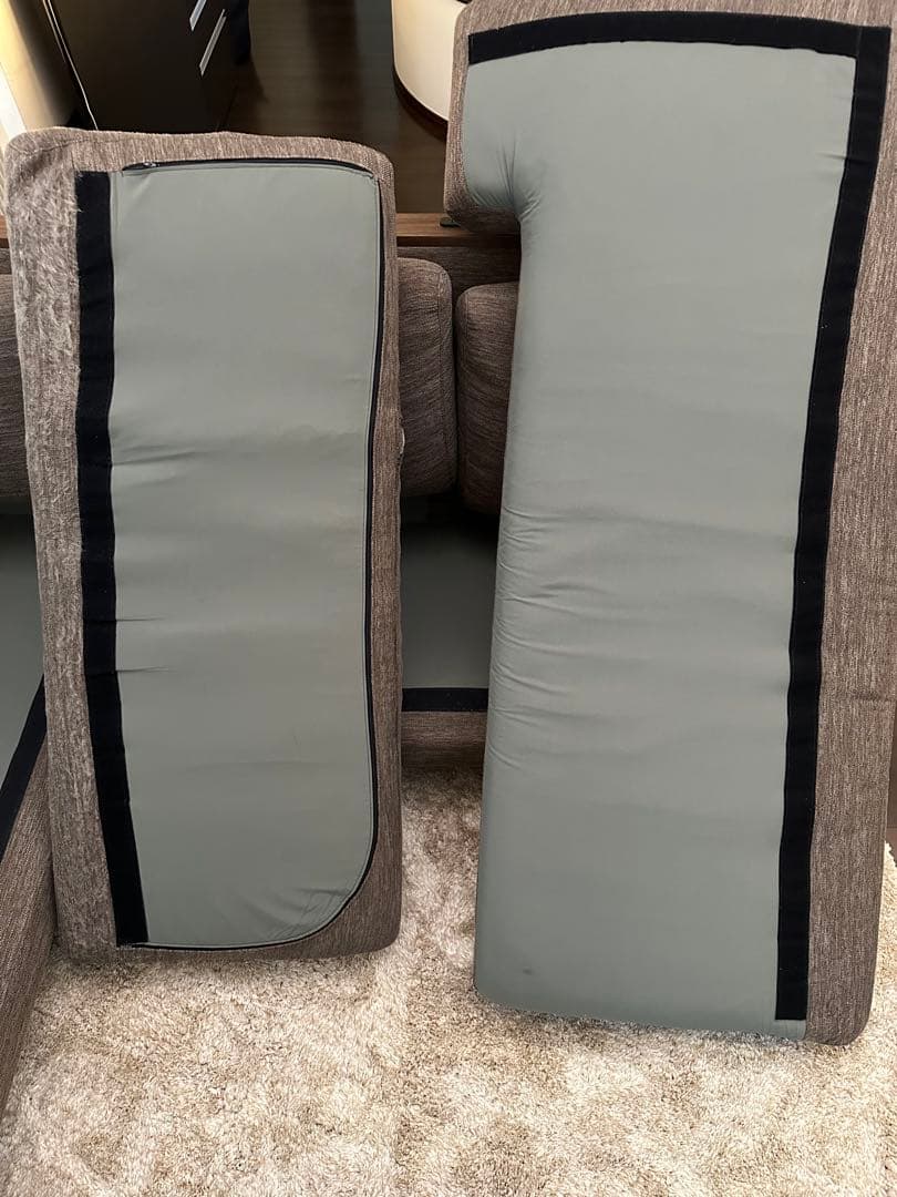 ニトリ　コンセント付き3〜5人掛けソファ