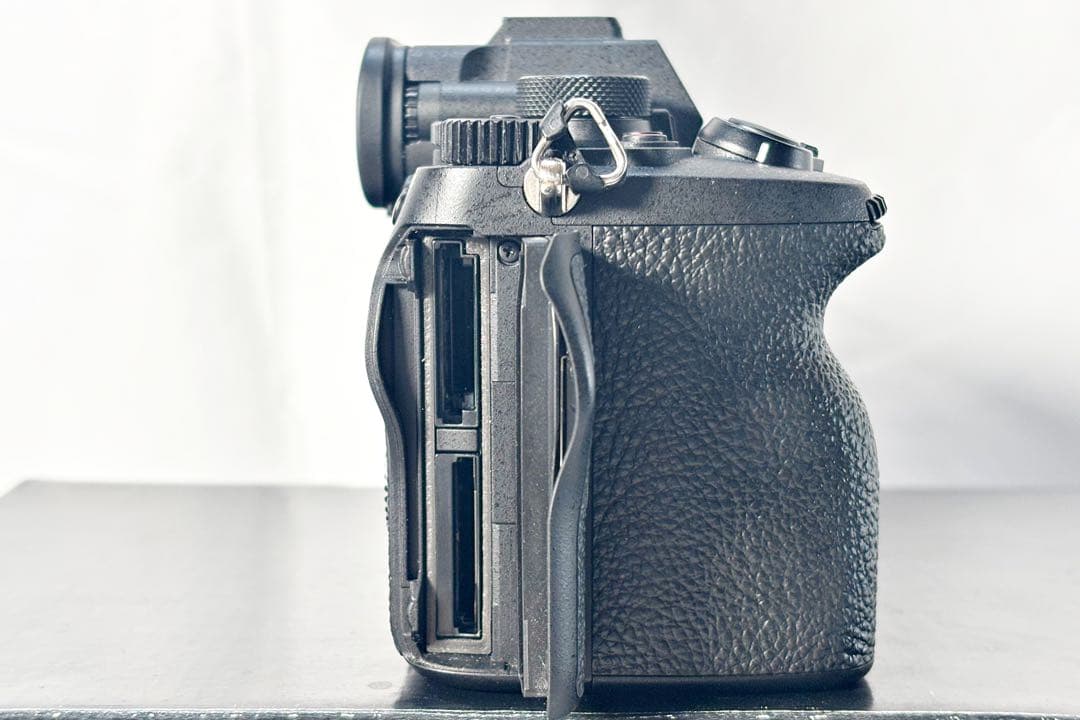 【美品】SONY α7 IV / ILCE-7M4