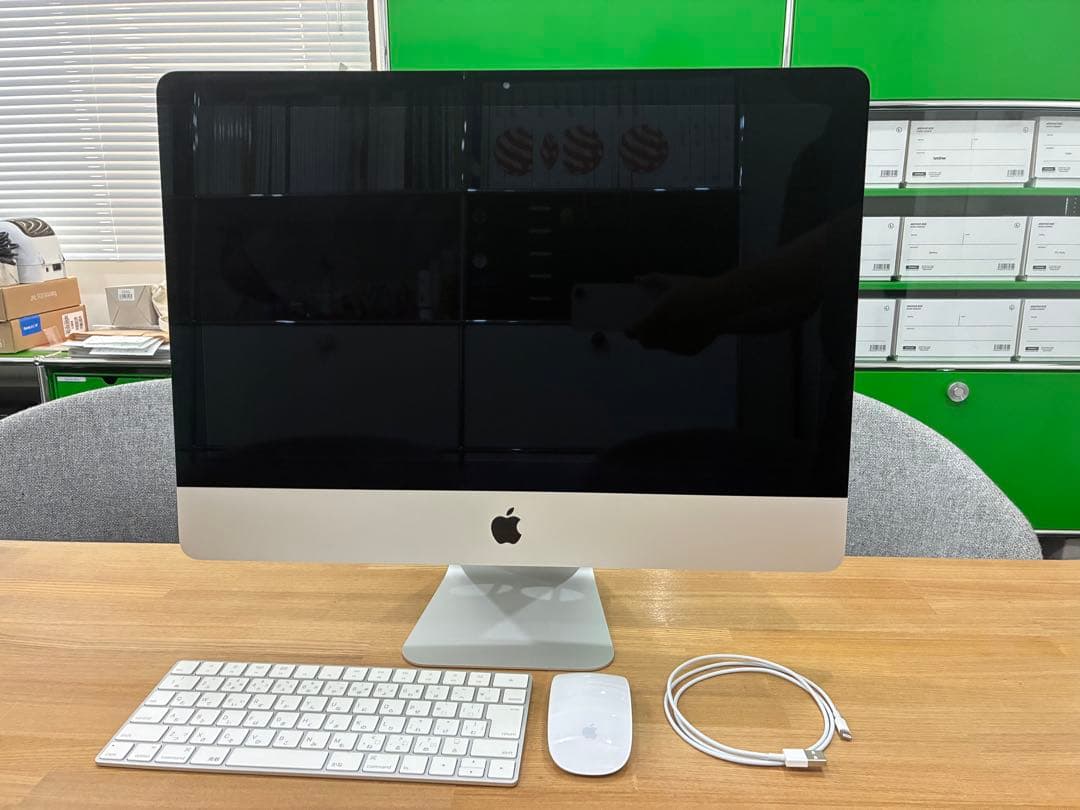 Apple iMac 21.5インチ 2015 Late i5 1.6GHz