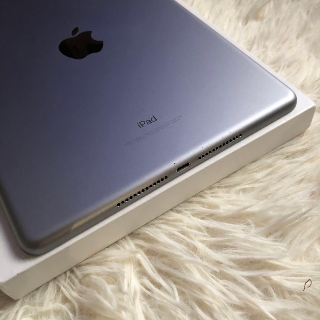 【完動品】iPad 第6世代 128GB Wi-Fi 【すぐ発送】