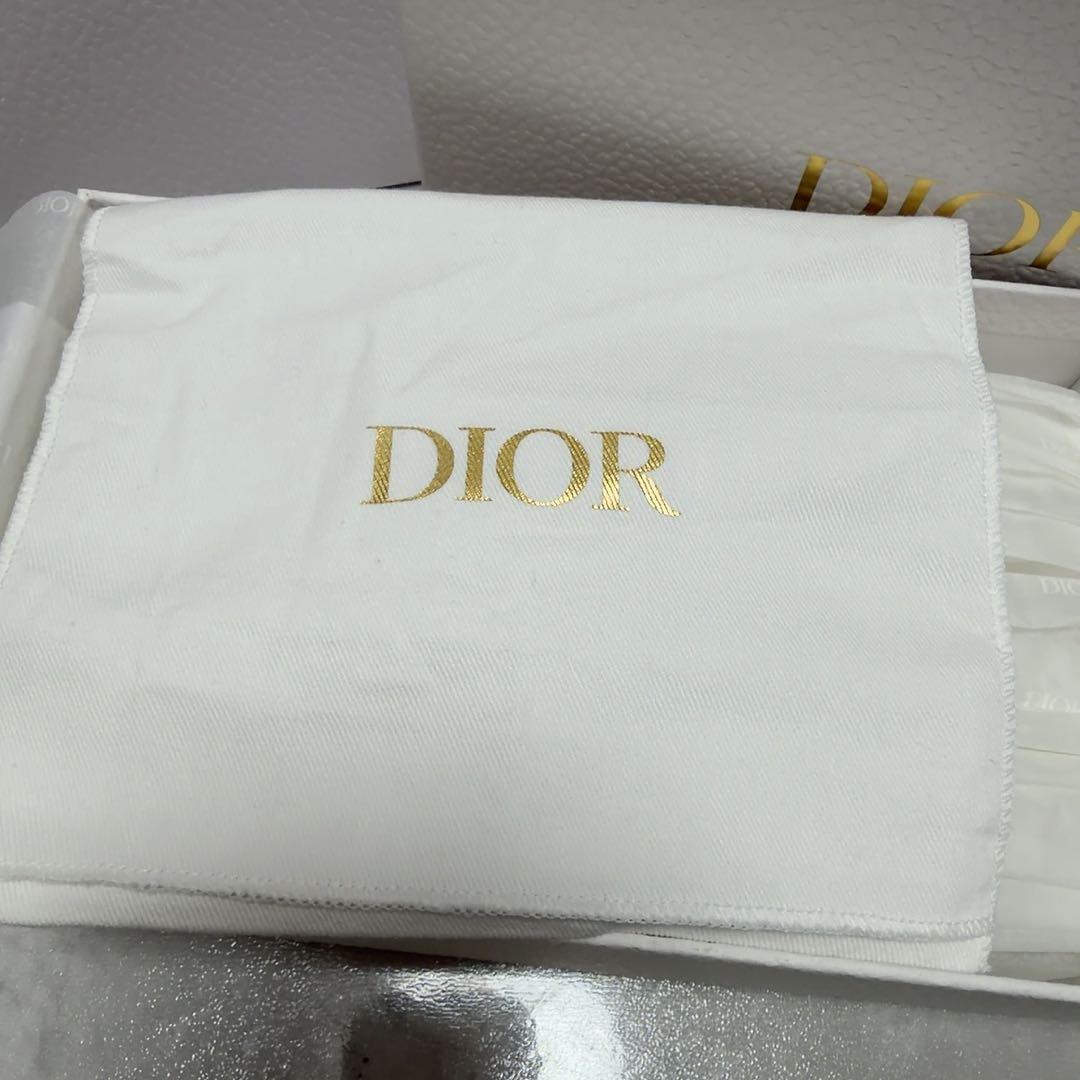 ディオール✳︎iPhone15proケース