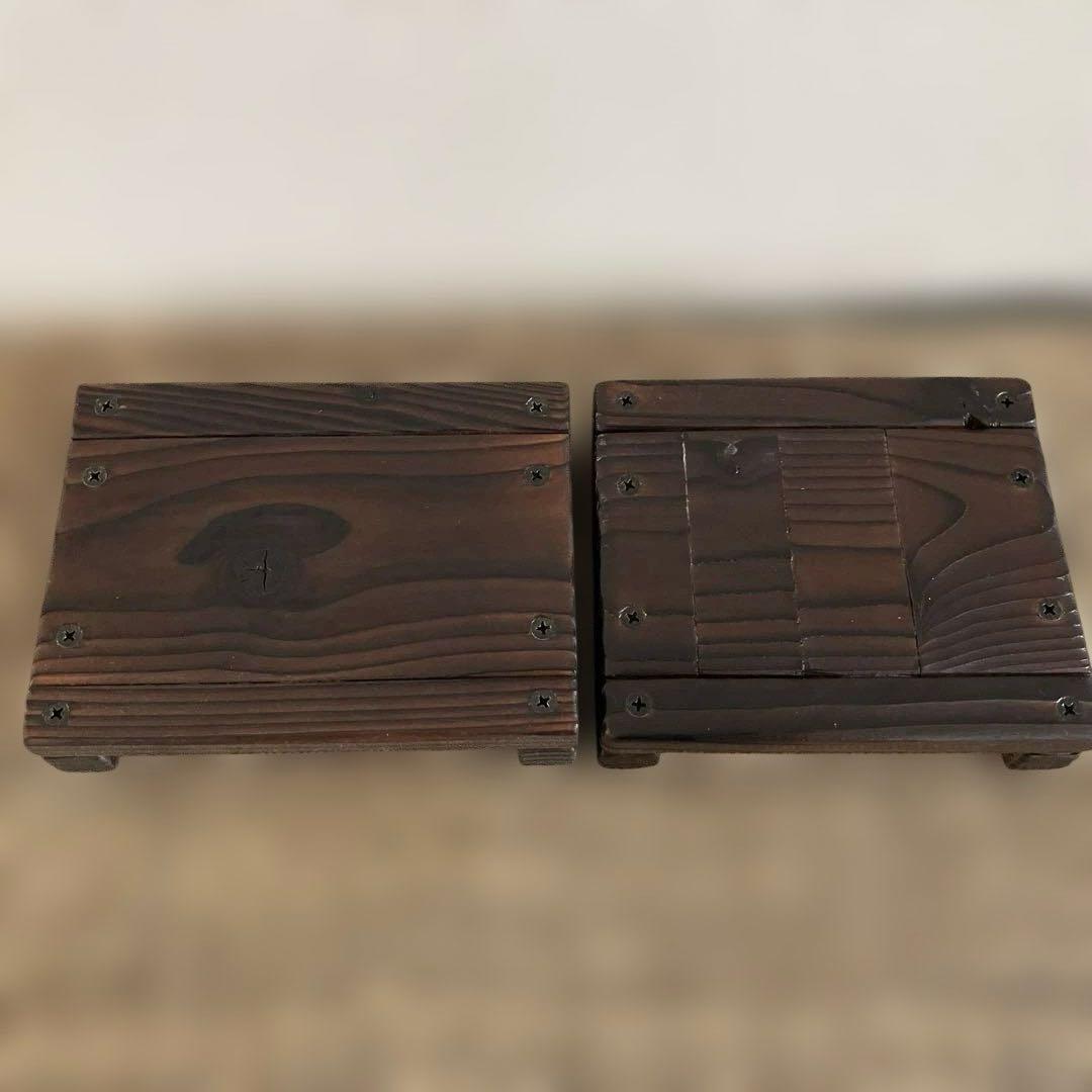 拘りのハンドメイド和風貯金箱(小型)と台座 ×2セット(鍵付き)